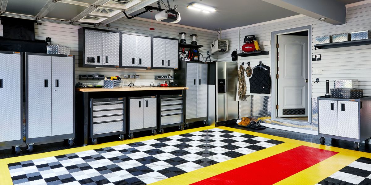 7 Ways to Use Your Garage Cabinets