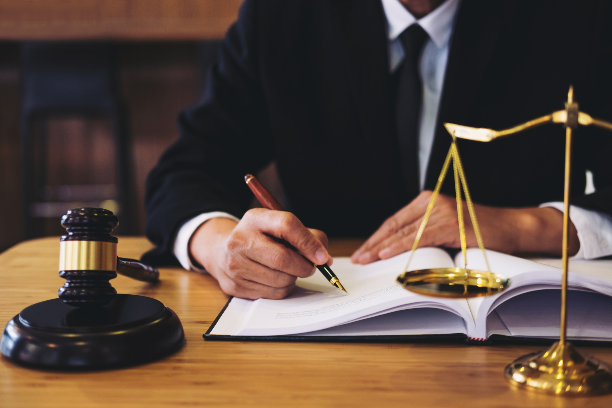 Things To Know About The Lawyer – Get Feedback Of The People Through Instagram