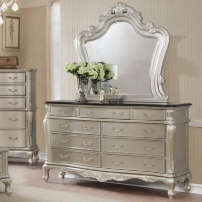 Why You Need A Mirror With a Dresser