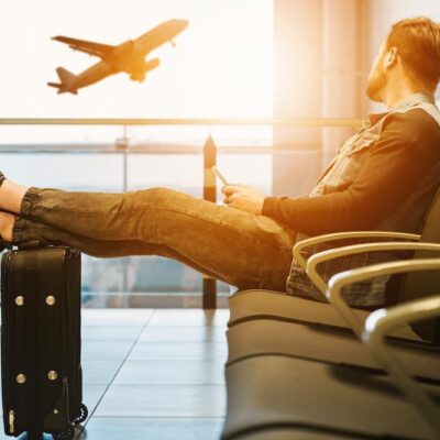 5 Ways To Travel Safely And Stay Healthy