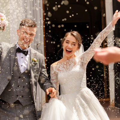 6 Classic Wedding Traditions Everyone Should Know About