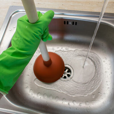 How Do Plumbers Effectively Clear Blocked Drains?